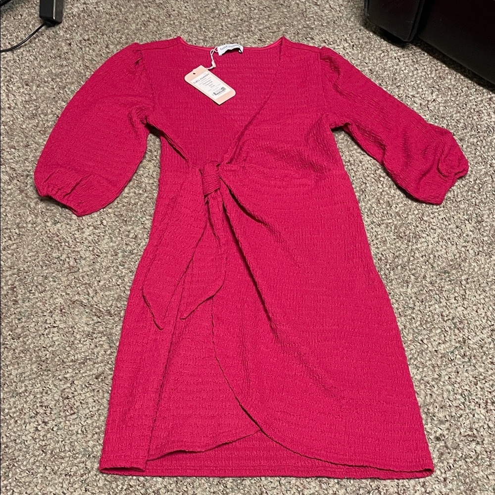 Lofty manner crinkle fabric Pink Wrap Dress with tie knot front